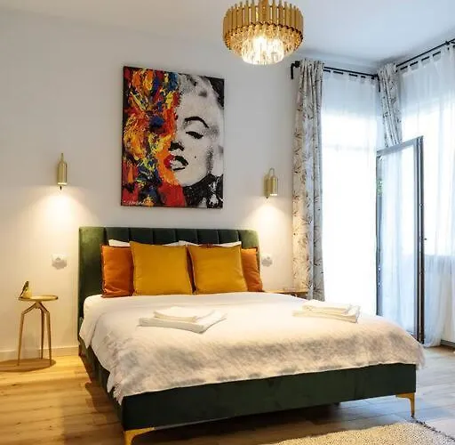 Le Bijou De Marilyn *